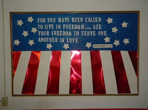 You can use a different message, and definitely choose different books. . Fourth of july bulletin boards